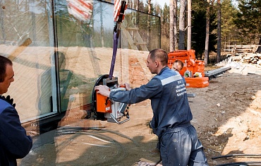 Монтаж стекла: вакуумный захват АРЛИФТ